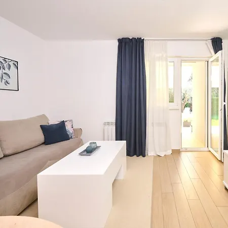 Martello Garden * Porec