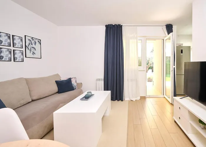 Martello Garden * Poreč